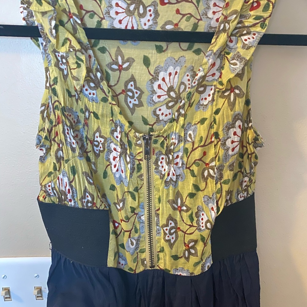 Summer dress with zip detail
